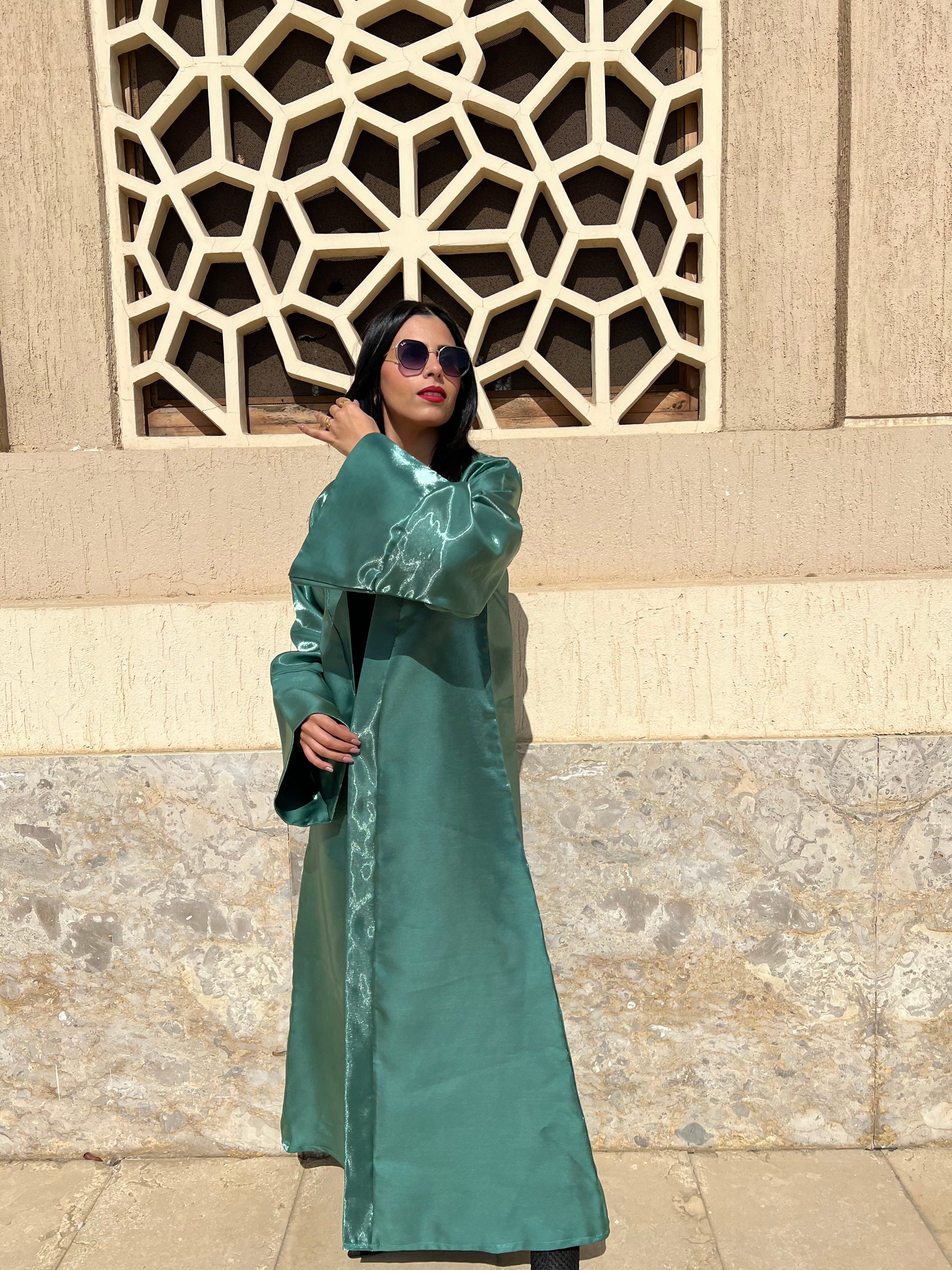 Glowy kaftan