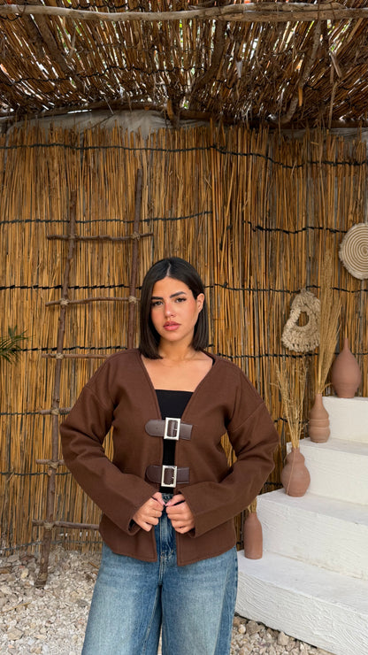 The buckle front jacket